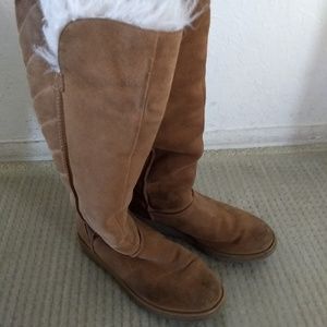 UGG Classic Tall Tan Boots Womens US 7.5
